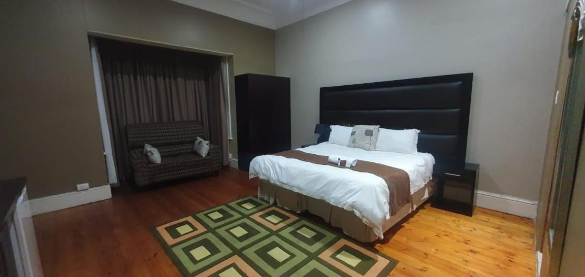 킹 윌리엄스 타운 Hemmingways B&B 외부 사진