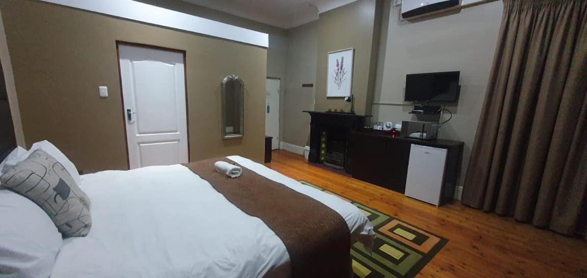 킹 윌리엄스 타운 Hemmingways B&B 외부 사진